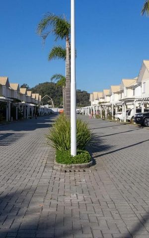 Casa de condomínio para alugar com 118m², 3 quartos e 2 vagas Casa de condomínio para alugar com 118m², 3 quartos e 2 vagasÁrea externa
