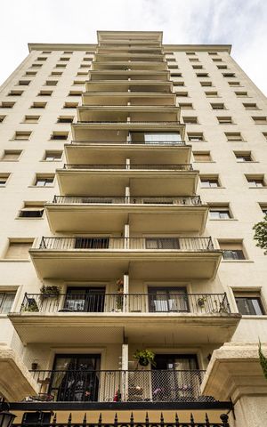 Apartamento para alugar com 109m², 3 quartos e 2 vagasFachada
