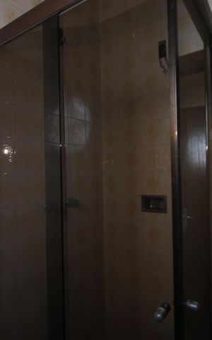 Casa à venda com 136m², 3 quartos e 2 vagasBanheiro da suíte