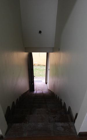 Casa à venda com 136m², 3 quartos e 2 vagasCorredor