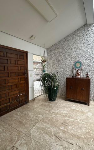 Casa para alugar com 520m², 3 quartos e 4 vagasHall de entrada