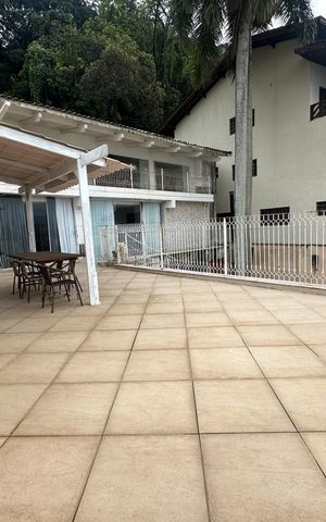 Casa para alugar com 520m², 3 quartos e 4 vagasVaranda gourmet