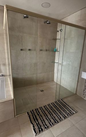 Casa para alugar com 520m², 3 quartos e 4 vagasBanheiro da Suíte 1