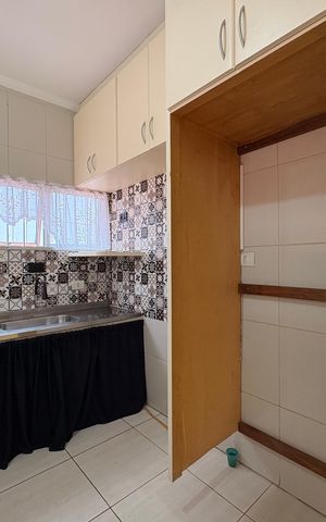 Casa para alugar com 150m², 3 quartos e 2 vagas Casa para alugar com 150m², 3 quartos e 2 vagasCozinha