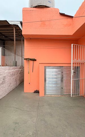 Casa para alugar com 150m², 3 quartos e 2 vagas Casa para alugar com 150m², 3 quartos e 2 vagasQuintal