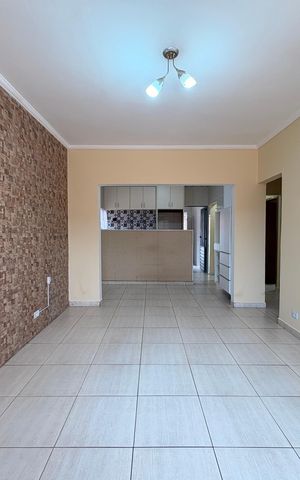 Casa para alugar com 150m², 3 quartos e 2 vagas Casa para alugar com 150m², 3 quartos e 2 vagasSala