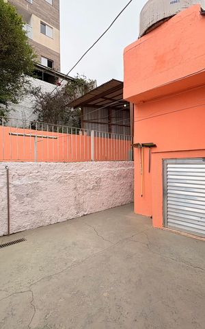 Casa para alugar com 150m², 3 quartos e 2 vagas Casa para alugar com 150m², 3 quartos e 2 vagasQuintal