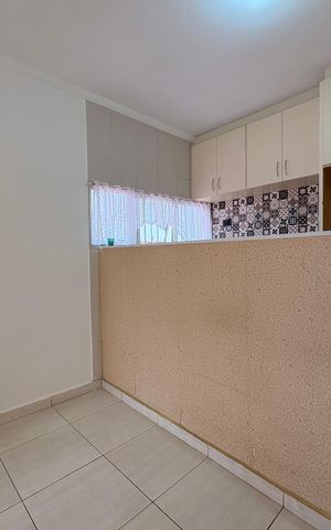 Casa para alugar com 150m², 3 quartos e 2 vagas Casa para alugar com 150m², 3 quartos e 2 vagasCozinha