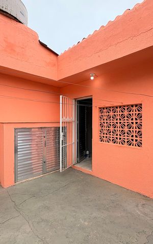 Casa para alugar com 150m², 3 quartos e 2 vagas Casa para alugar com 150m², 3 quartos e 2 vagasQuintal