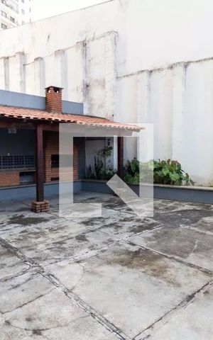 Apartamento para alugar com 50m², 2 quartos e 1 vaga Apartamento para alugar com 50m², 2 quartos e 1 vagaÁrea comum - Churrasqueira