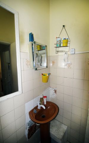 Casa à venda com 80m², 2 quartos e 1 vagaBanheiro
