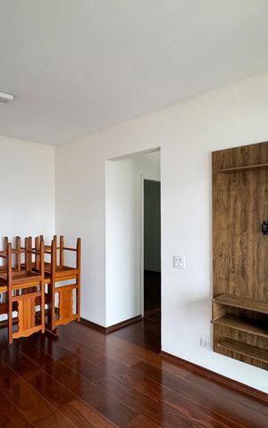 Apartamento à venda com 58m², 2 quartos e 1 vaga Apartamento à venda com 58m², 2 quartos e 1 vagaSala