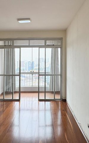 Apartamento à venda com 58m², 2 quartos e 1 vaga Apartamento à venda com 58m², 2 quartos e 1 vagaSala