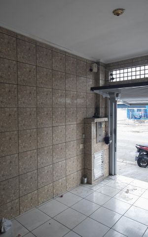 Casa para alugar com 139m², 3 quartos e 1 vaga Casa para alugar com 139m², 3 quartos e 1 vagaGaragem