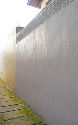 Casa à venda com 230m², 2 quartos e 3 vagasCorredor