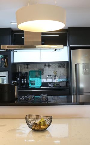 Apartamento à venda com 98m², 2 quartos e 2 vagasCozinha e Área de Serviço