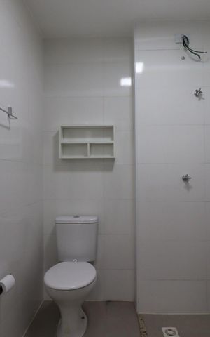 Apartamento para alugar com 55m², 2 quartos e 1 vaga Apartamento para alugar com 55m², 2 quartos e 1 vagaBanheiro
