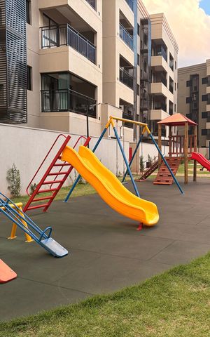 Apartamento para alugar com 55m², 2 quartos e 1 vaga Apartamento para alugar com 55m², 2 quartos e 1 vagaÁrea comum - Playground