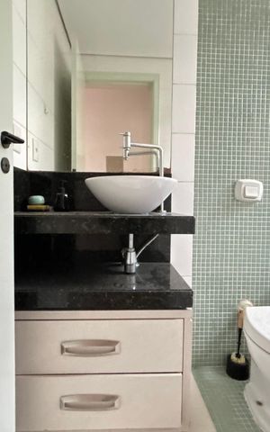 Apartamento para alugar com 108m², 3 quartos e 1 vagaBanheiro suíte 