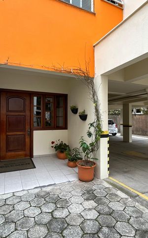 Apartamento para alugar com 108m², 3 quartos e 1 vagaFachada do bloco