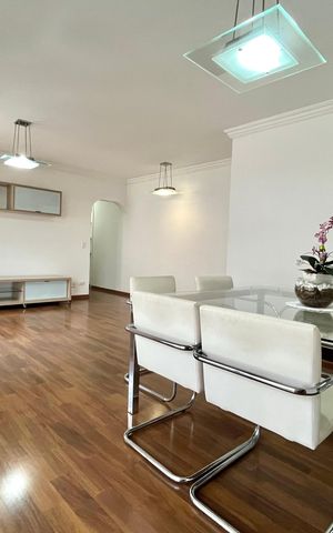 Apartamento à venda com 134m², 3 quartos e 2 vagas Apartamento à venda com 134m², 3 quartos e 2 vagasSala