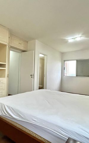 Apartamento à venda com 134m², 3 quartos e 2 vagas Apartamento à venda com 134m², 3 quartos e 2 vagasSuite