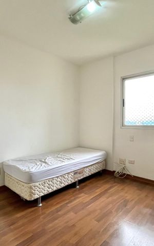 Apartamento à venda com 134m², 3 quartos e 2 vagas Apartamento à venda com 134m², 3 quartos e 2 vagasQuarto 3