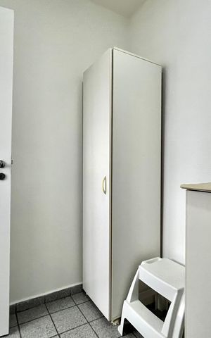Apartamento à venda com 134m², 3 quartos e 2 vagas Apartamento à venda com 134m², 3 quartos e 2 vagasQuarto de Serviço