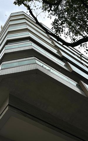 Apartamento à venda com 197m², 4 quartos e 2 vagasFachada