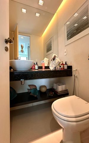 Apartamento à venda com 197m², 4 quartos e 2 vagasLavabo