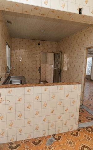 Casa à venda com 506m², 5 quartos e 3 vagas Casa à venda com 506m², 5 quartos e 3 vagasCozinha