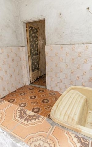 Casa à venda com 506m², 5 quartos e 3 vagas Casa à venda com 506m², 5 quartos e 3 vagasÁrea de serviço