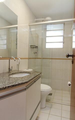 Apartamento para alugar com 57m², 2 quartos e 1 vagaBanheiro Social