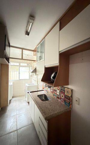 Apartamento à venda com 52m², 2 quartos e 1 vaga Apartamento à venda com 52m², 2 quartos e 1 vagaCozinha e Área de Serviço
