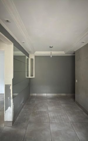 Apartamento à venda com 52m², 2 quartos e 1 vaga Apartamento à venda com 52m², 2 quartos e 1 vagaSala