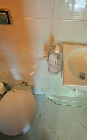 Casa à venda com 208m², 3 quartos e 4 vagasLavabo da Sala 