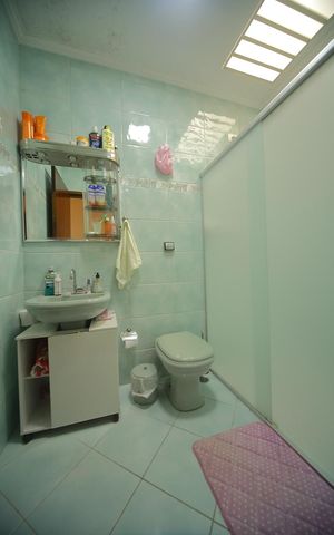Casa à venda com 208m², 3 quartos e 4 vagasBanheiro Suíte 3