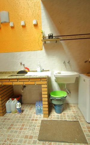 Casa à venda com 208m², 3 quartos e 4 vagasÁrea de Serviço/Área gourmet 