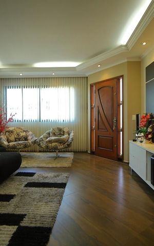 Casa à venda com 208m², 3 quartos e 4 vagasSala 