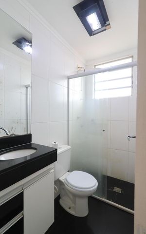 Apartamento para alugar com 47m², 2 quartos e 1 vaga Apartamento para alugar com 47m², 2 quartos e 1 vagaBanheiro
