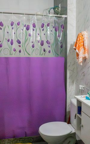 Apartamento para alugar com 62m², 2 quartos e sem vagaBanheiro