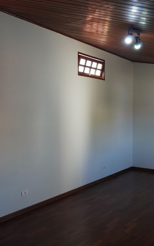 Casa para alugar com 260m², 4 quartos e 5 vagasSala 2