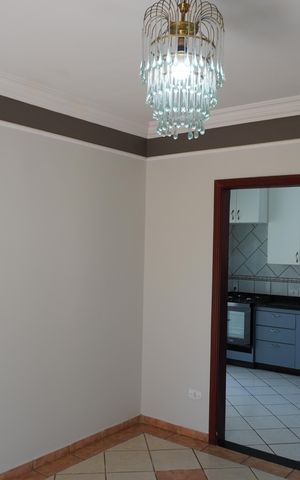 Casa para alugar com 260m², 4 quartos e 5 vagasSala