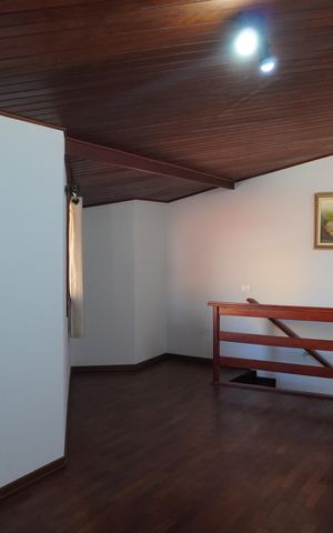 Casa para alugar com 260m², 4 quartos e 5 vagasSala 2