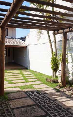 Casa para alugar com 260m², 4 quartos e 5 vagasQuintal