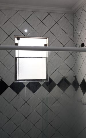 Casa para alugar com 260m², 4 quartos e 5 vagasBanheiro da Suíte