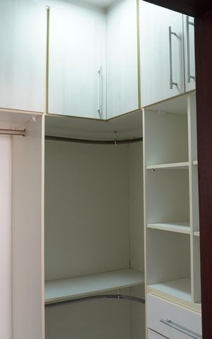 Casa para alugar com 260m², 4 quartos e 5 vagasCloset da suíte