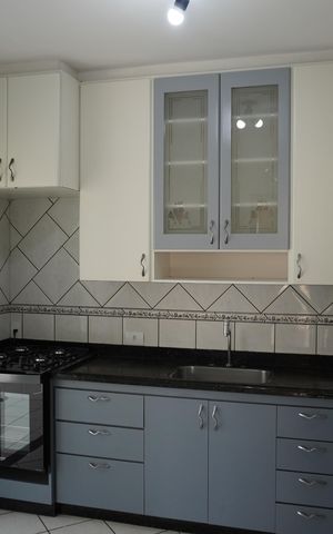 Casa para alugar com 260m², 4 quartos e 5 vagasCozinha e Área de Serviço