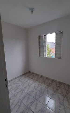 Casa à venda com 200m², 3 quartos e 2 vagas Casa à venda com 200m², 3 quartos e 2 vagasQuarto 1