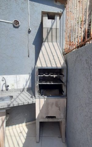 Casa à venda com 200m², 3 quartos e 2 vagas